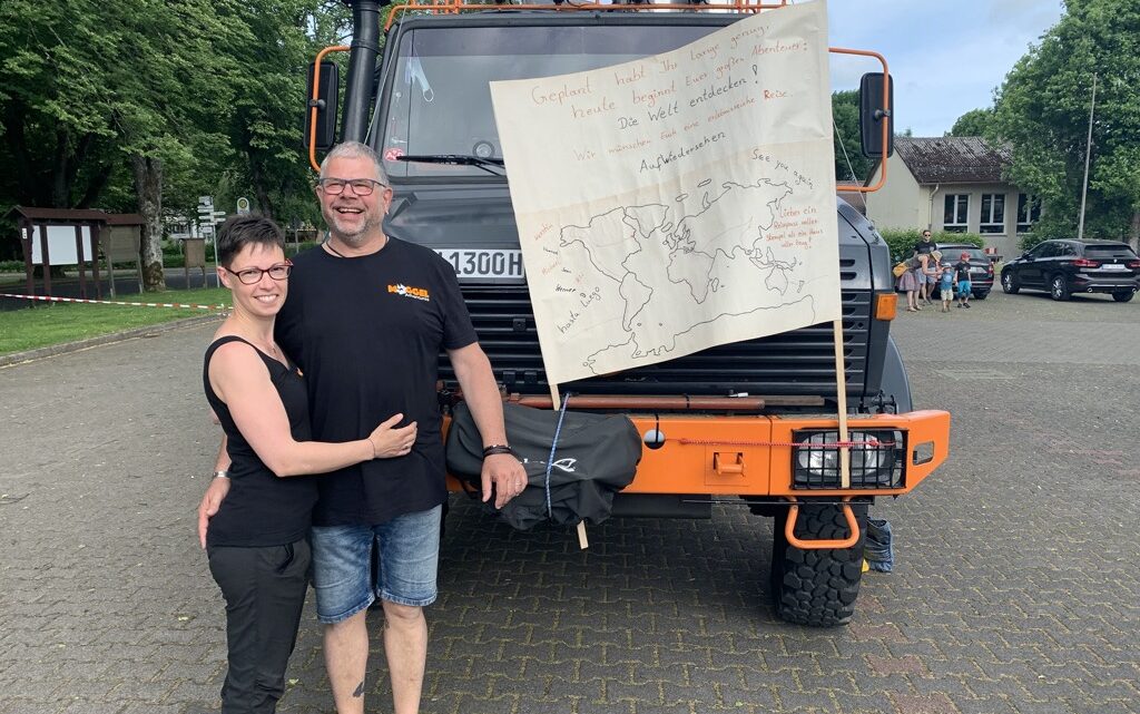 Abschied am Rathausplatz in Ulrichstein